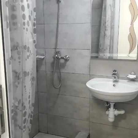 кп др Hotel *