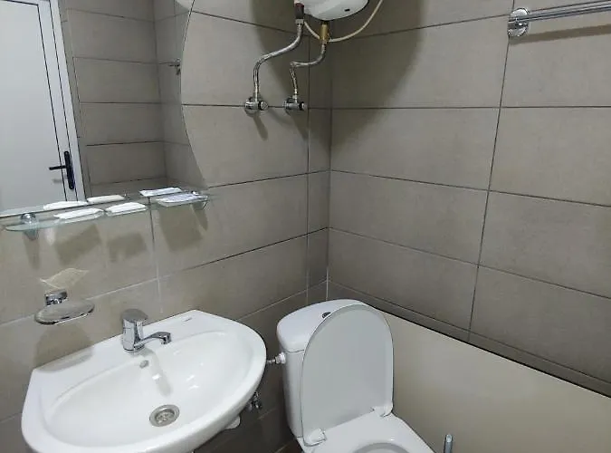 кп др Hotel Drohobyč